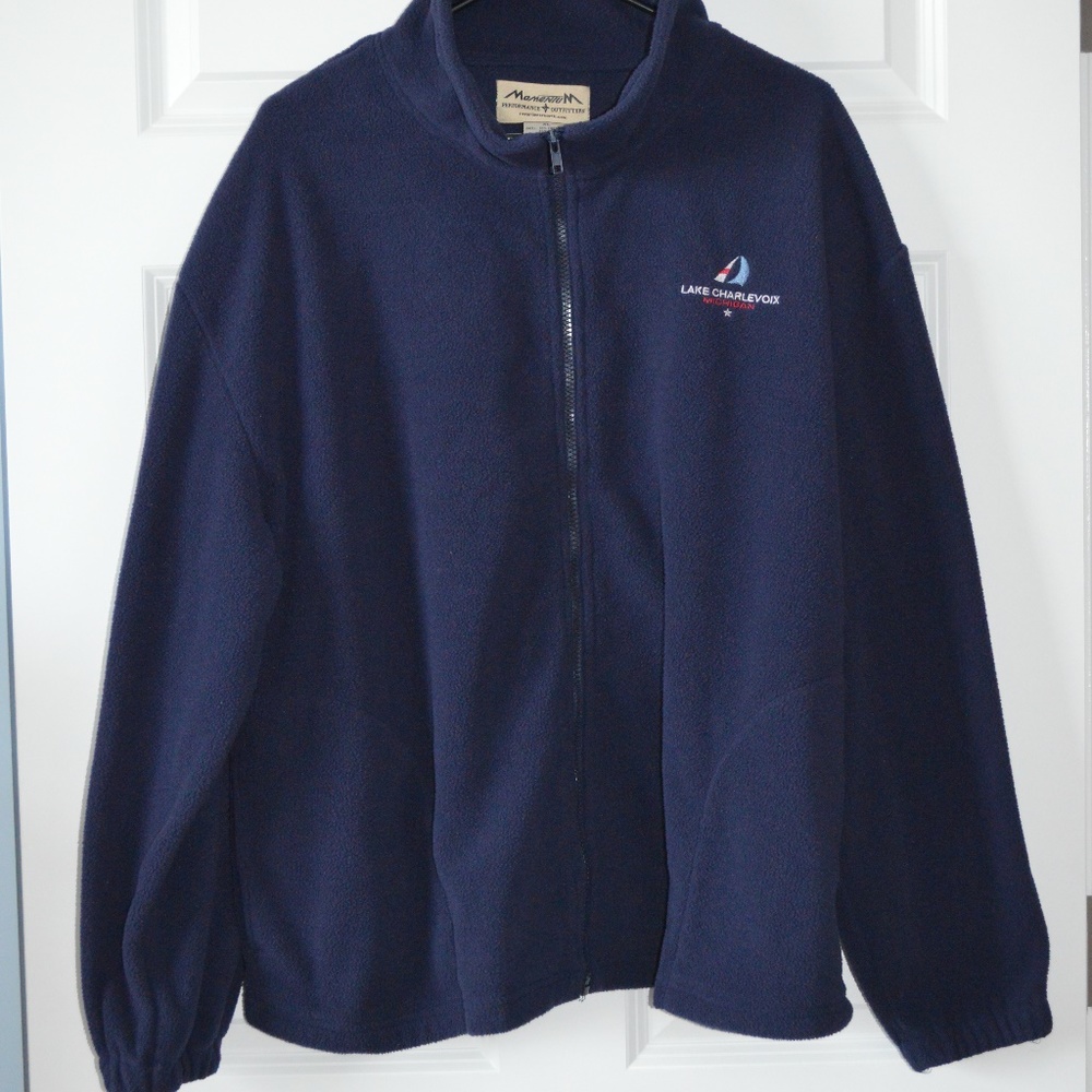 Woman's Size XL Navy Fleece Jacket